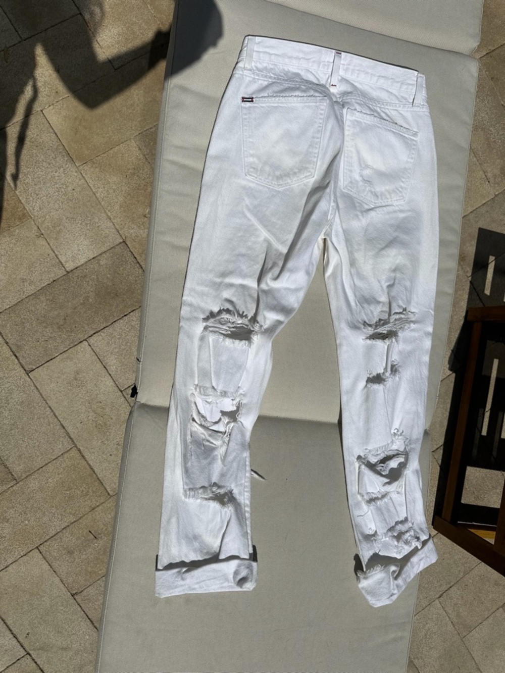 Alice + Olivia White Distressed Straight Leg Jeans